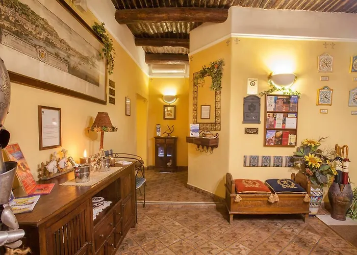 Double/ Triple Room In Naples City Center